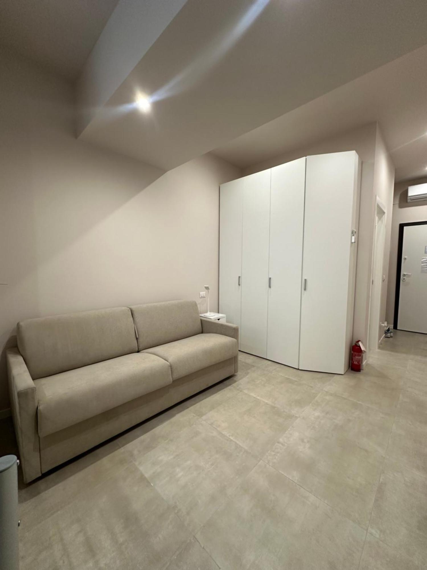 Monolocale Piazza Gambara M1 Apartment Milano Ngoại thất bức ảnh