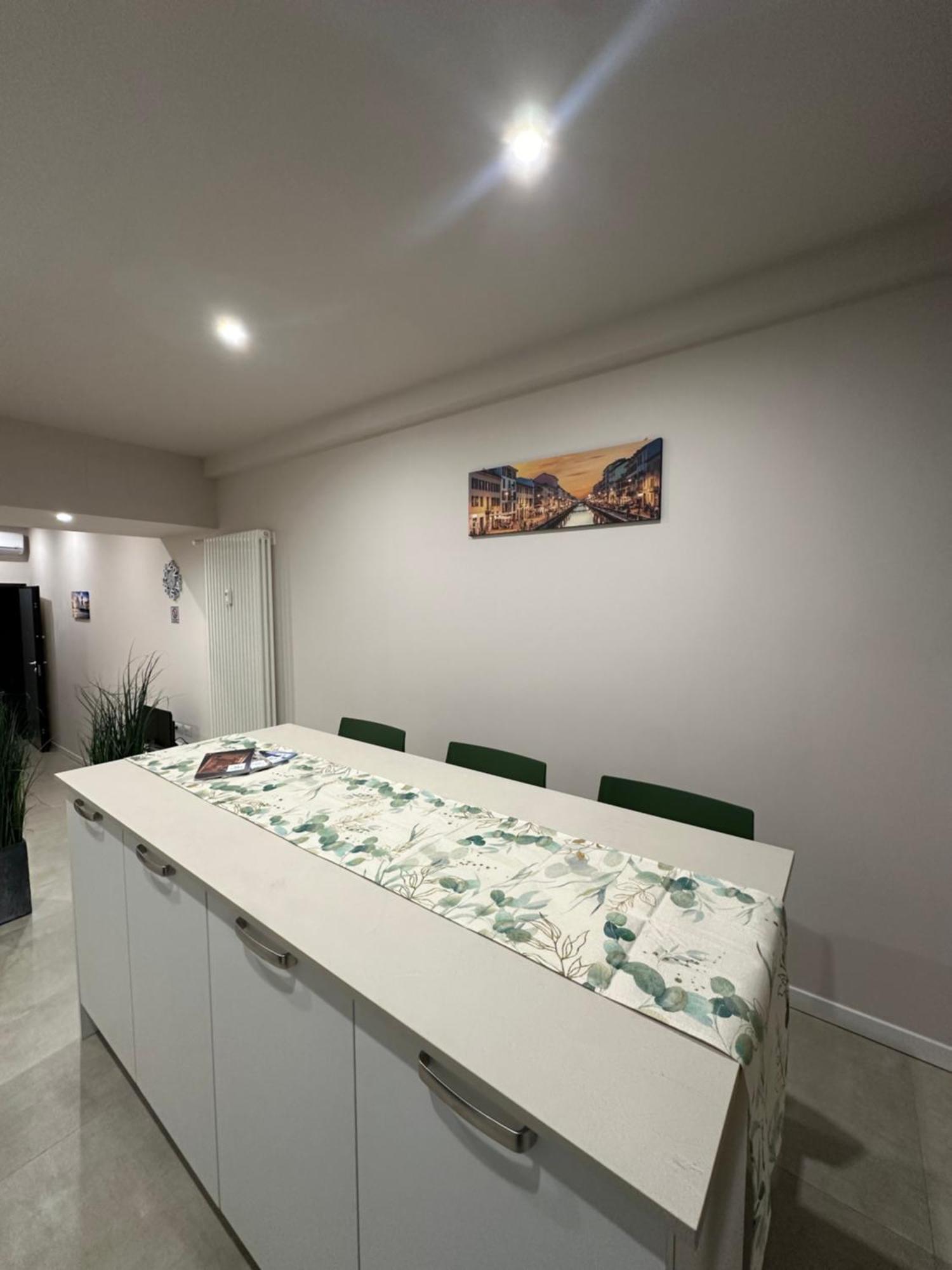 Monolocale Piazza Gambara M1 Apartment Milano Ngoại thất bức ảnh
